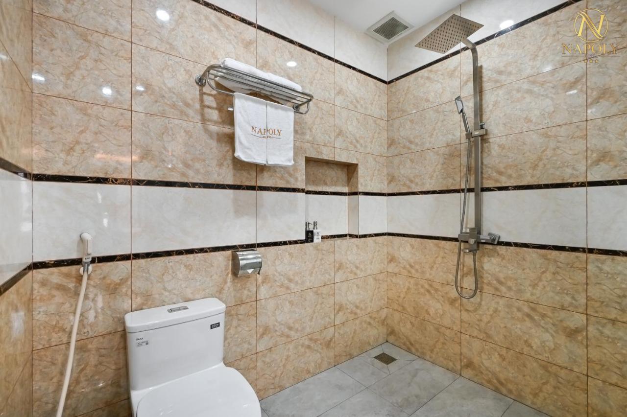 Napoly Hotel Vung Tau Exterior photo